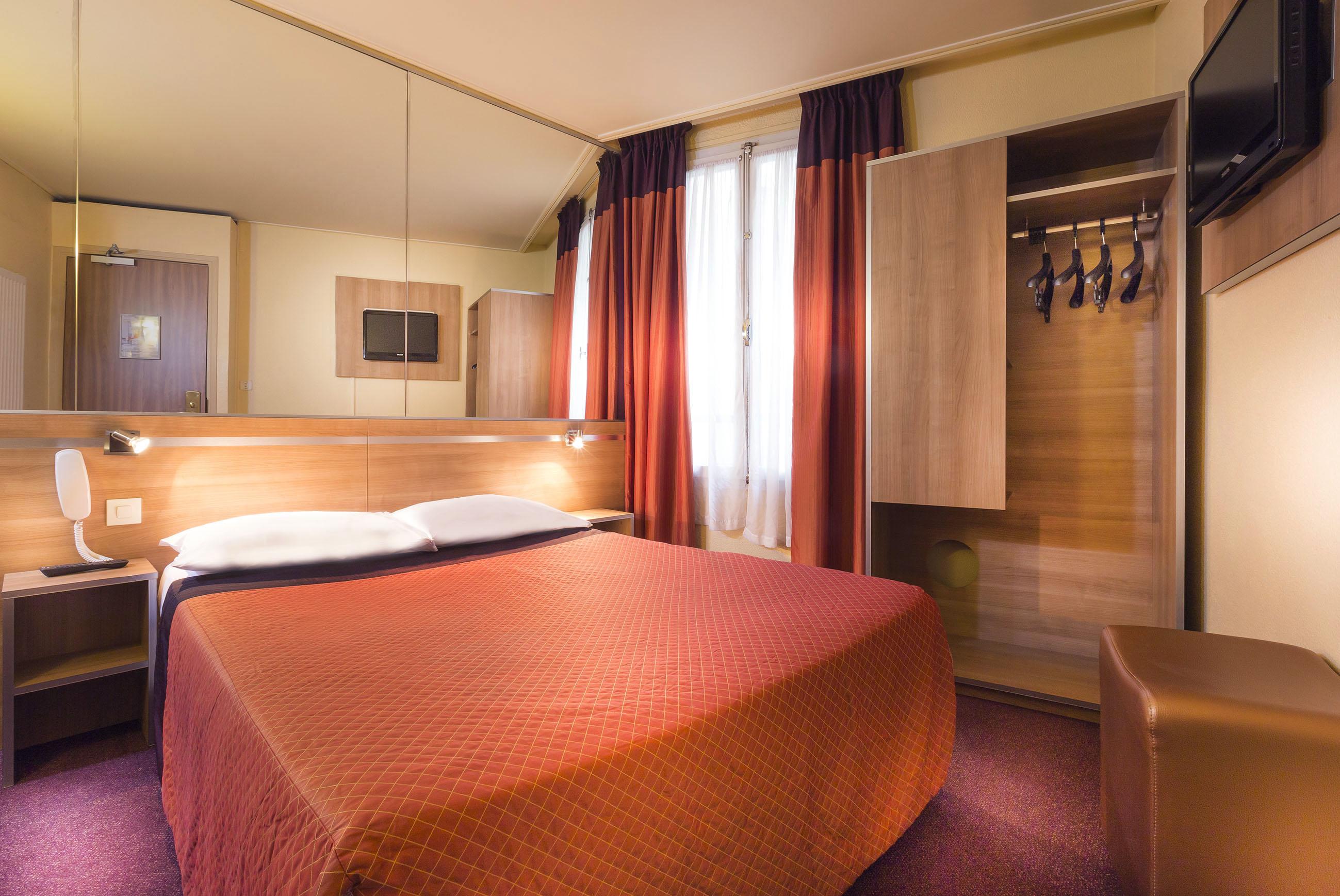 Hotel De France Quartier Latin Parigi